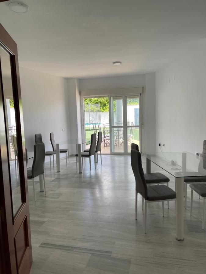 Exclusivo Chalet Sevilla. ¡Jardin & Cocina! Alcalá de Guadaira Dış mekan fotoğraf